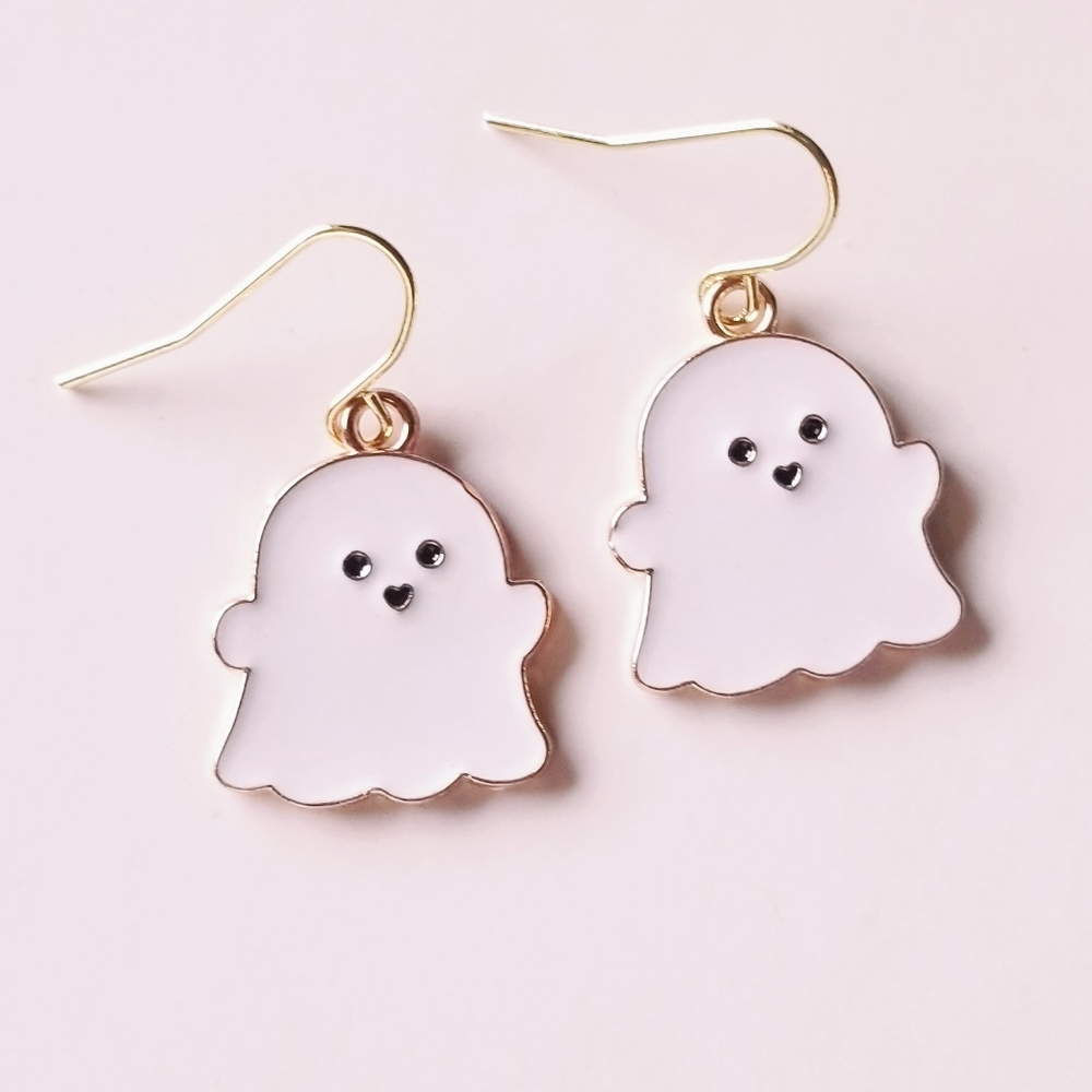 Boo Ghost earrings (4 for $20)